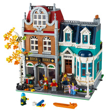 Indlæs billede til gallerivisning 10270 LEGO® Bookshop
